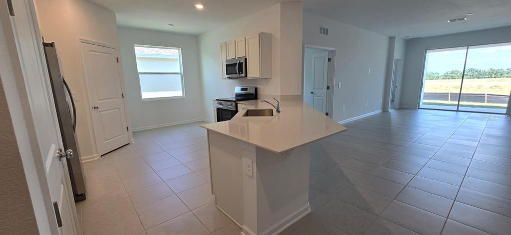 2451 BLUESTONE ROAD, HAINES CITY, FL — photo 5 of 17