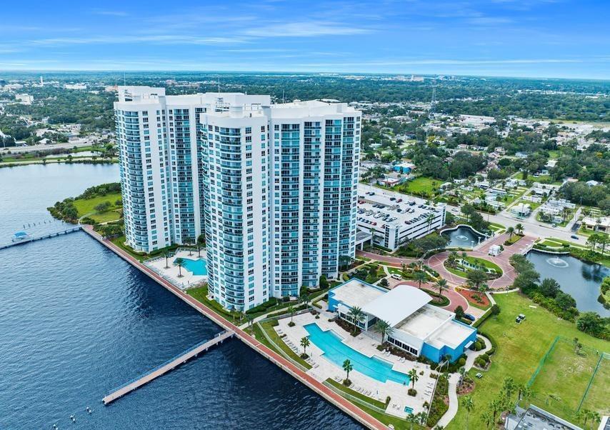 241 RIVERSIDE DRIVE UNIT 1204