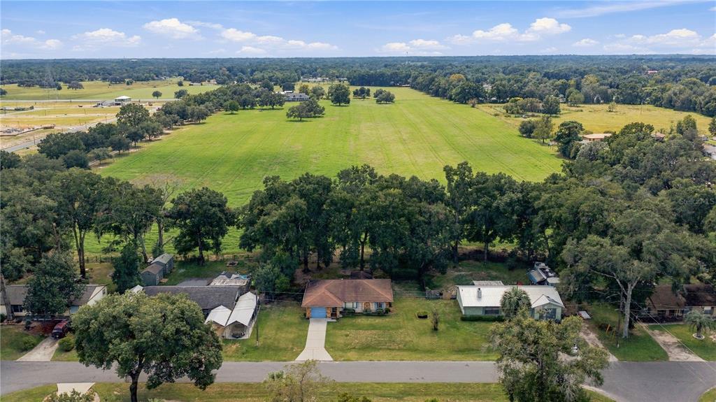 7560 SE 114TH LANE, BELLEVIEW, FL — photo 4 of 30
