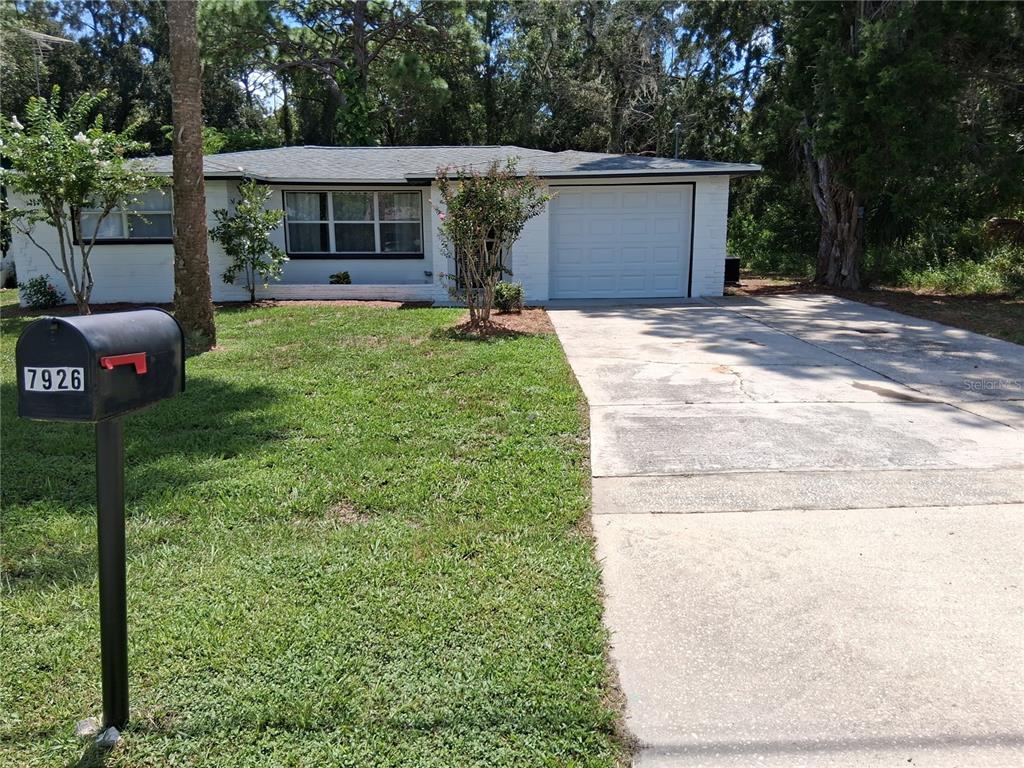 7926 GULF WAY, HUDSON, FL — photo 2 of 30