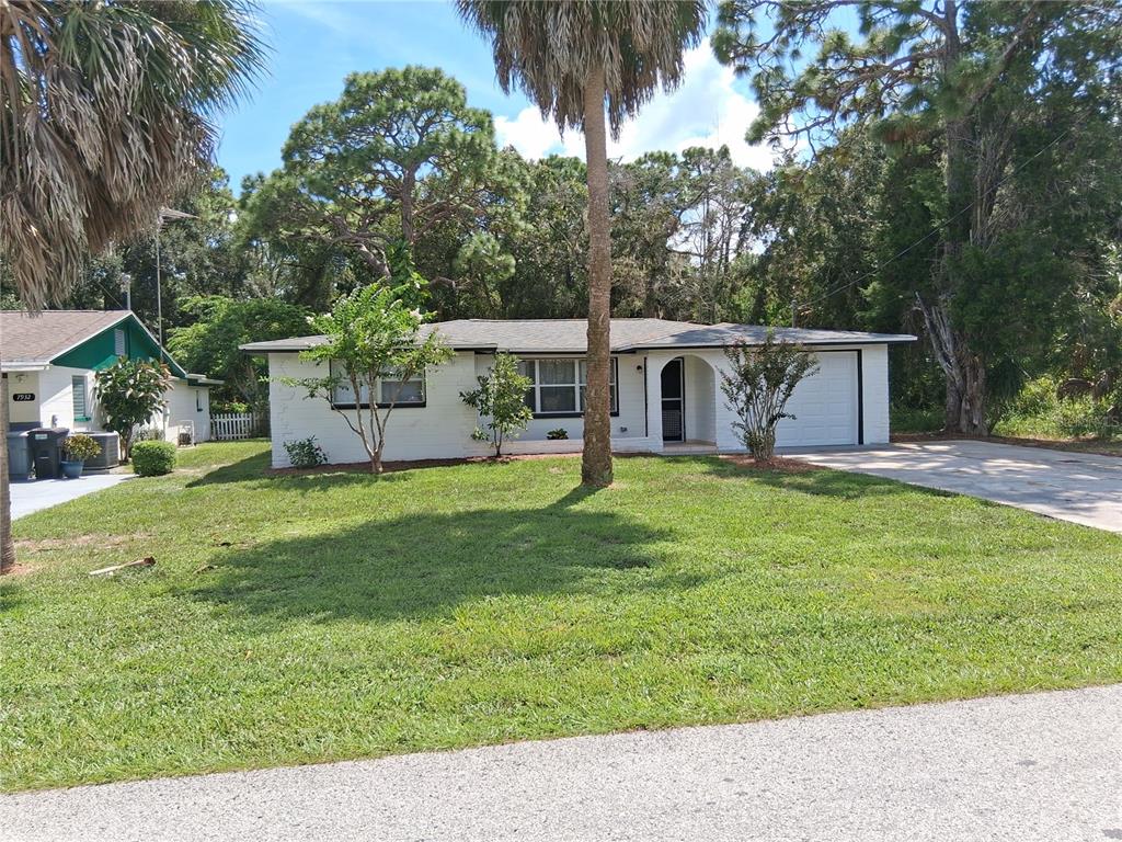 7926 GULF WAY, HUDSON, FL — photo 3 of 30