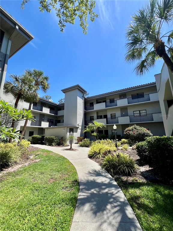 2650 COUNTRYSIDE BOULEVARD UNIT B302