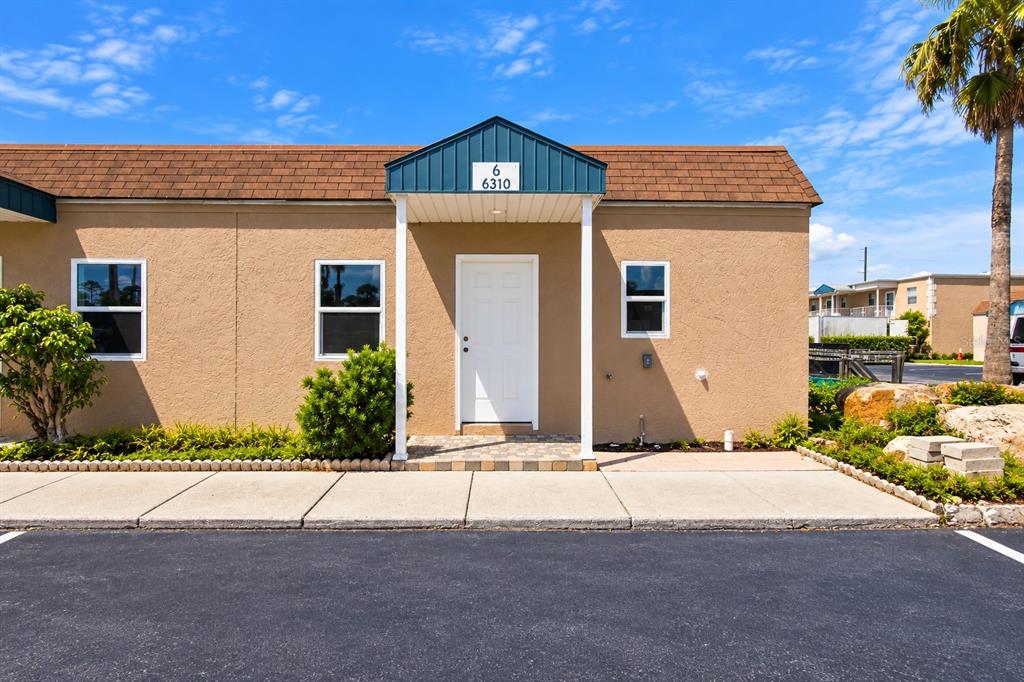 6310 PROVIDENCE CIRCLE UNIT 6, NEW PORT RICHEY, FL — photo 2 of 30