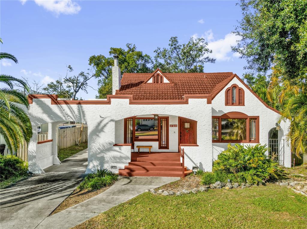 728 PALM DRIVE