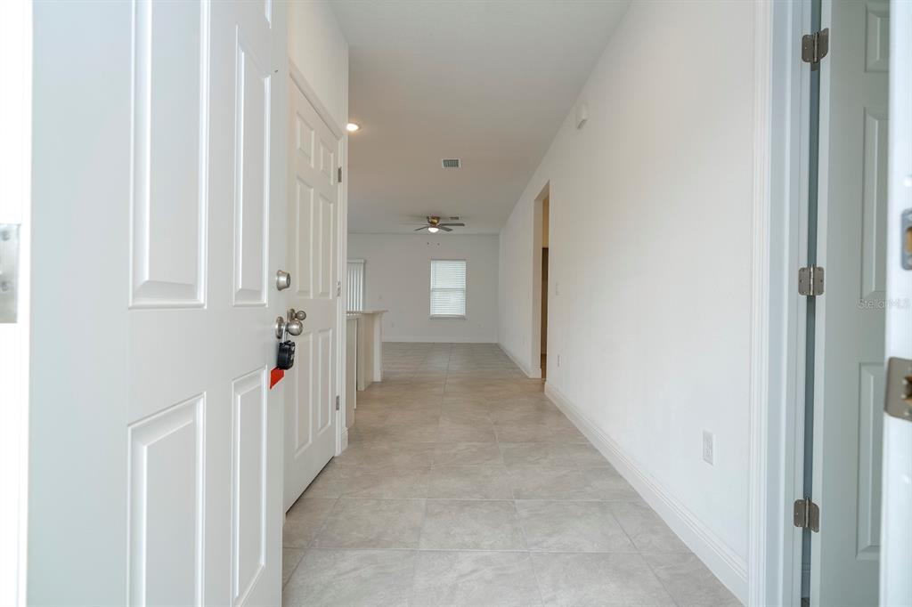2216 SW 146TH LOOP, OCALA, FL — photo 3 of 30