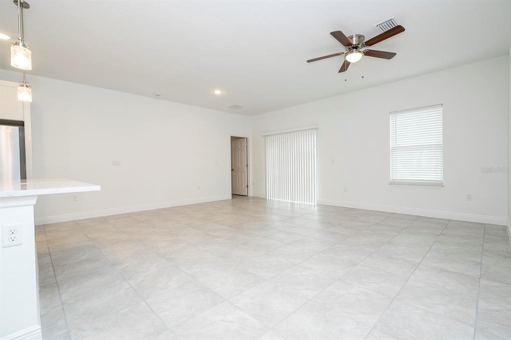 2216 SW 146TH LOOP, OCALA, FL — photo 5 of 30
