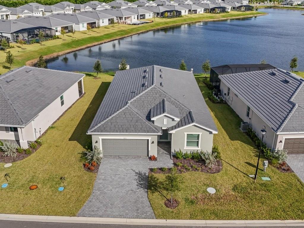7875 LAKES EDGE LANE