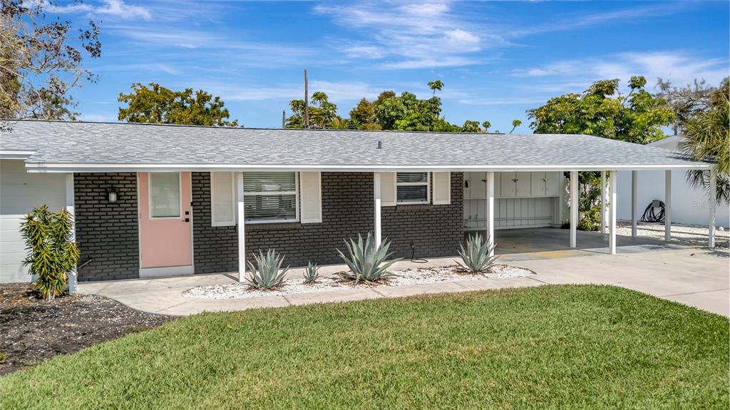 6426 COLONIAL DRIVE