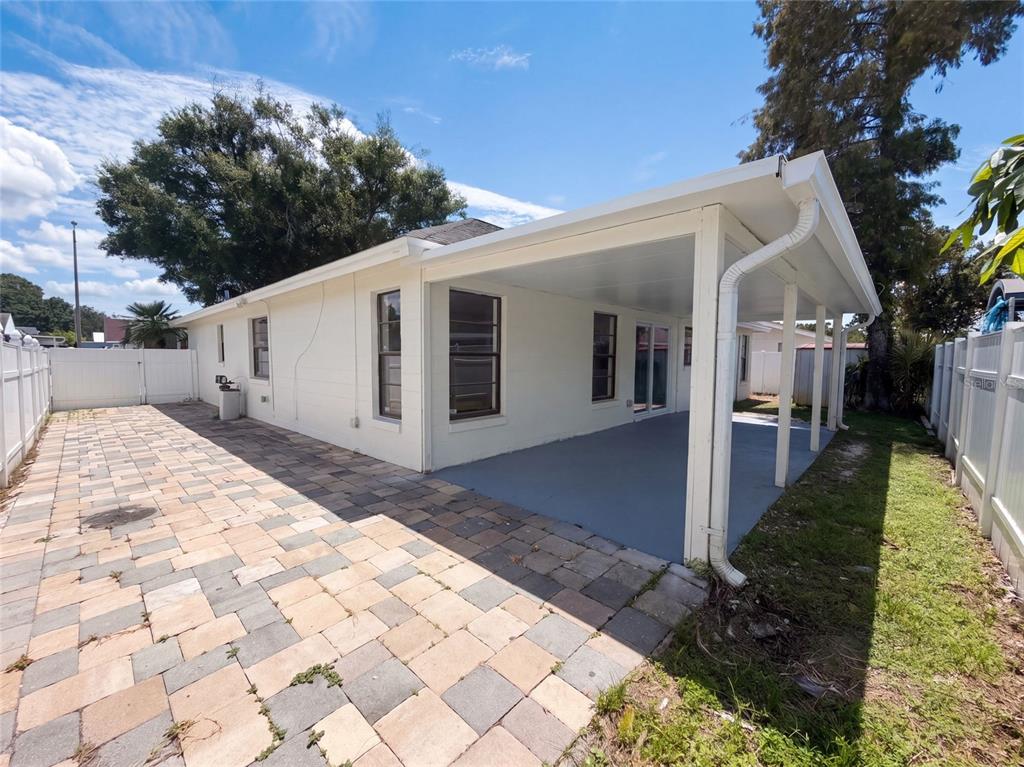 9507 LETTERSTONE COURT, TAMPA, FL — photo 5 of 16