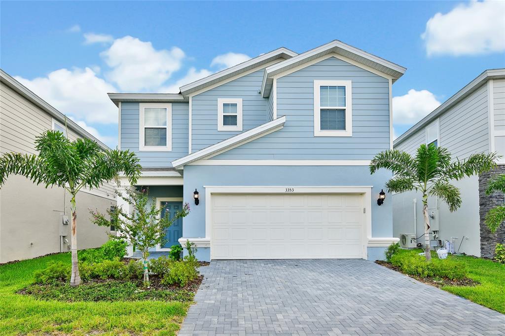 3353 LILAC WAY
