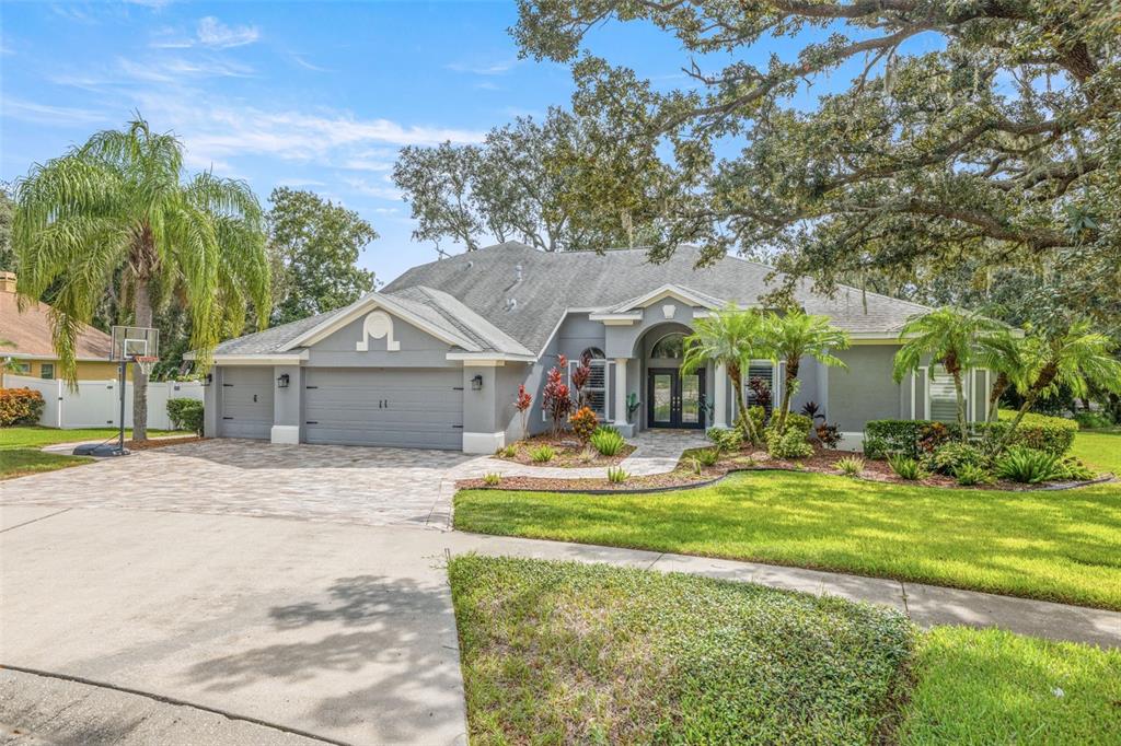 10129 PADDOCK OAKS DRIVE