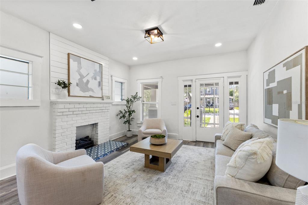 303 W CURTIS STREET, TAMPA, FL — photo 3 of 30