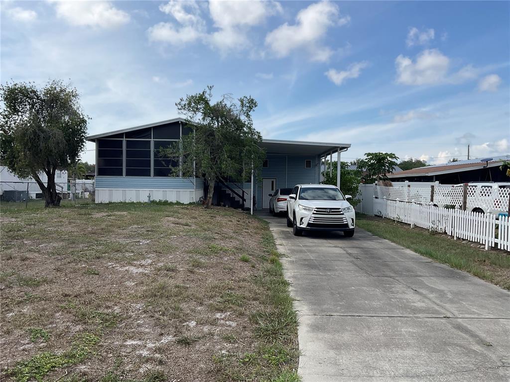 2607 UNIVERSAL DRIVE