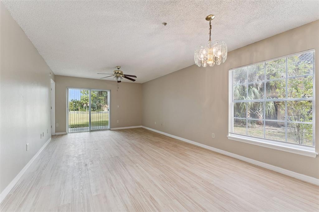 1192 N FAIRWAY DRIVE UNIT 1192, APOPKA, FL — photo 2 of 24