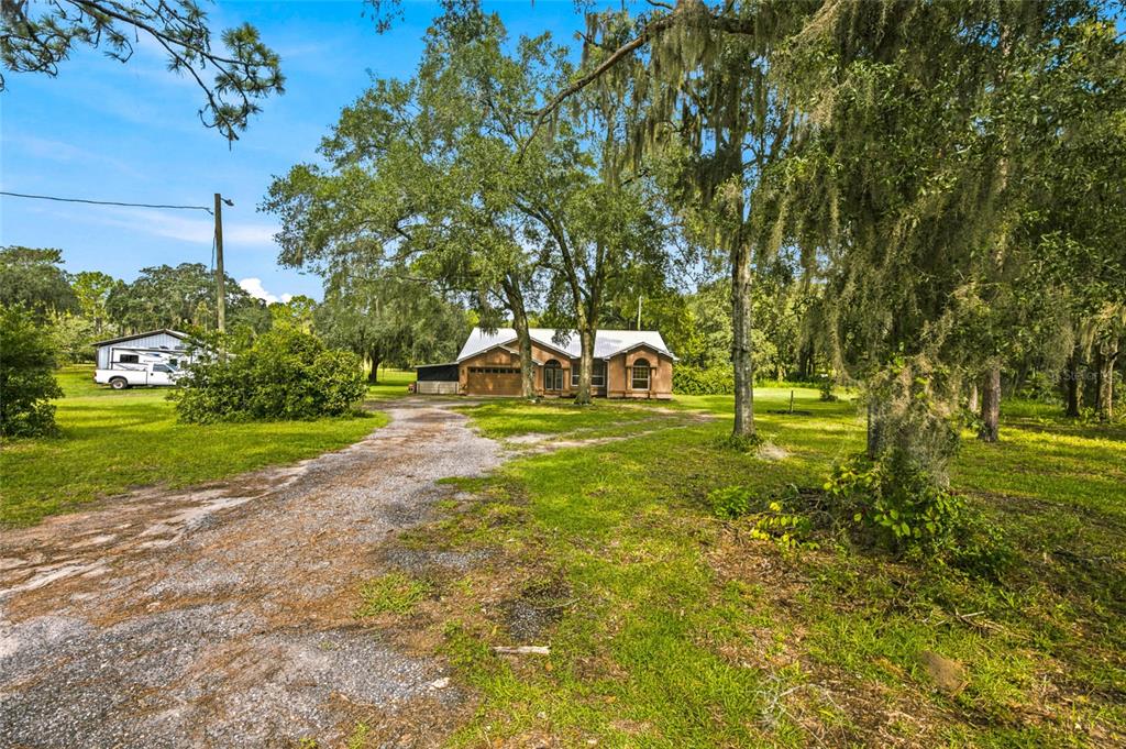 6863 REMINGTON, BROOKSVILLE, FL — photo 3 of 30