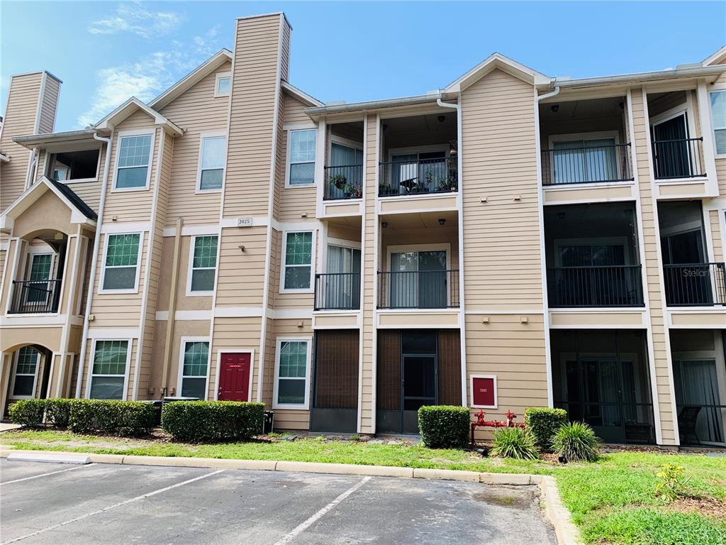 2025 ERVING CIRCLE UNIT 104