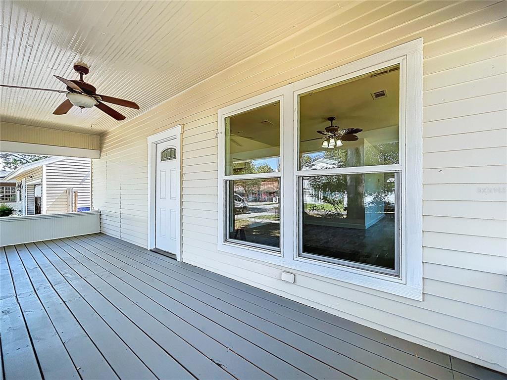 313 JEFFERSON AVENUE S, OLDSMAR, FL — photo 5 of 25