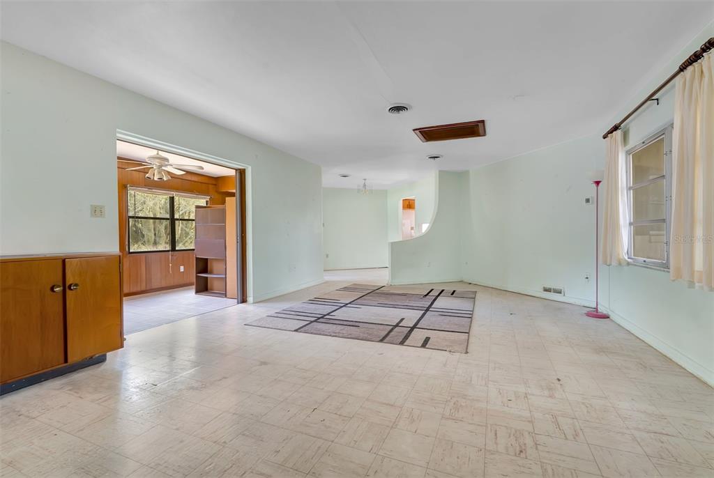4800 BEACH BOULEVARD, ORLANDO, FL — photo 4 of 34
