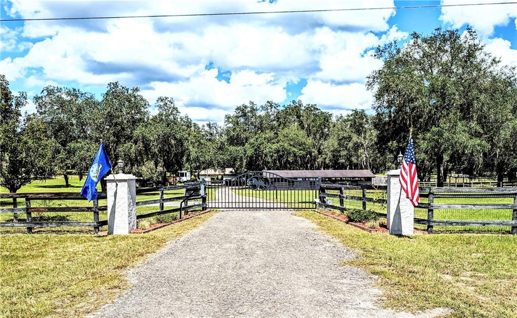 10871 SE County Road 326 ROAD, MORRISTON, FL — photo 2 of 30