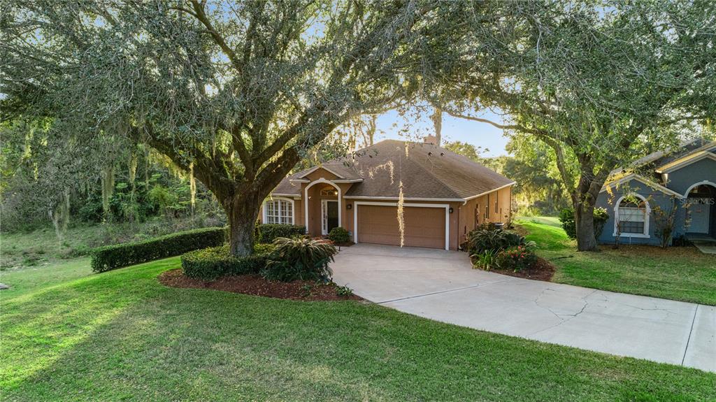 1300 WINGED FOOT DRIVE