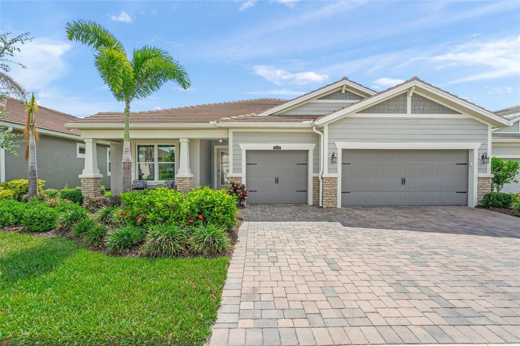 5773 LONG SHORE LOOP
