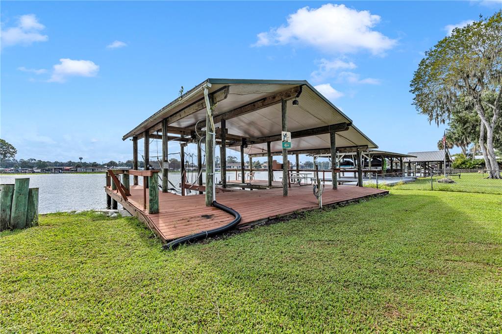 56310 REDBUD ROAD, ASTOR, FL — photo 4 of 30
