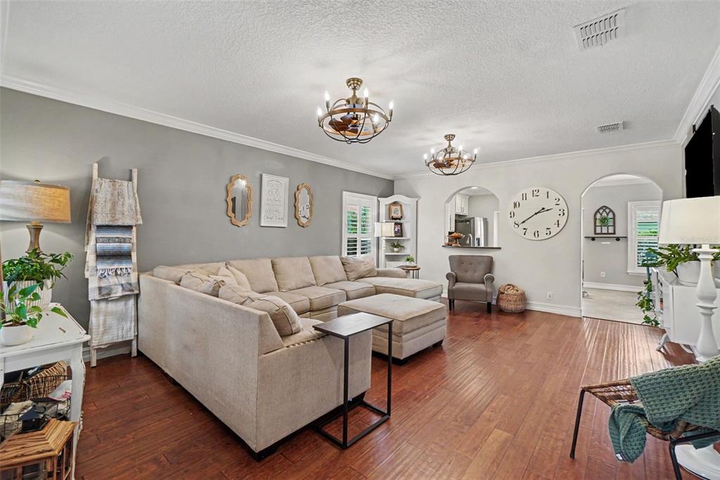5903 53RD LANE E, BRADENTON, FL — photo 4 of 27