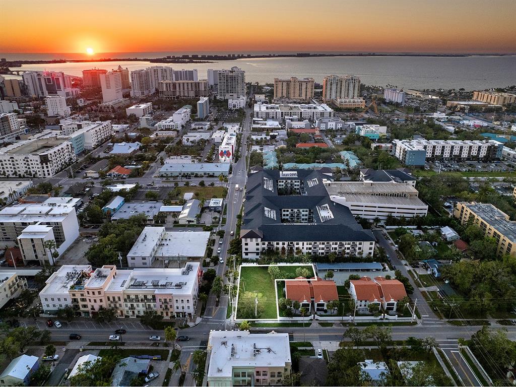 1575 & 1578 BLVD OF THE ARTS, SARASOTA, FL — photo 2 of 6