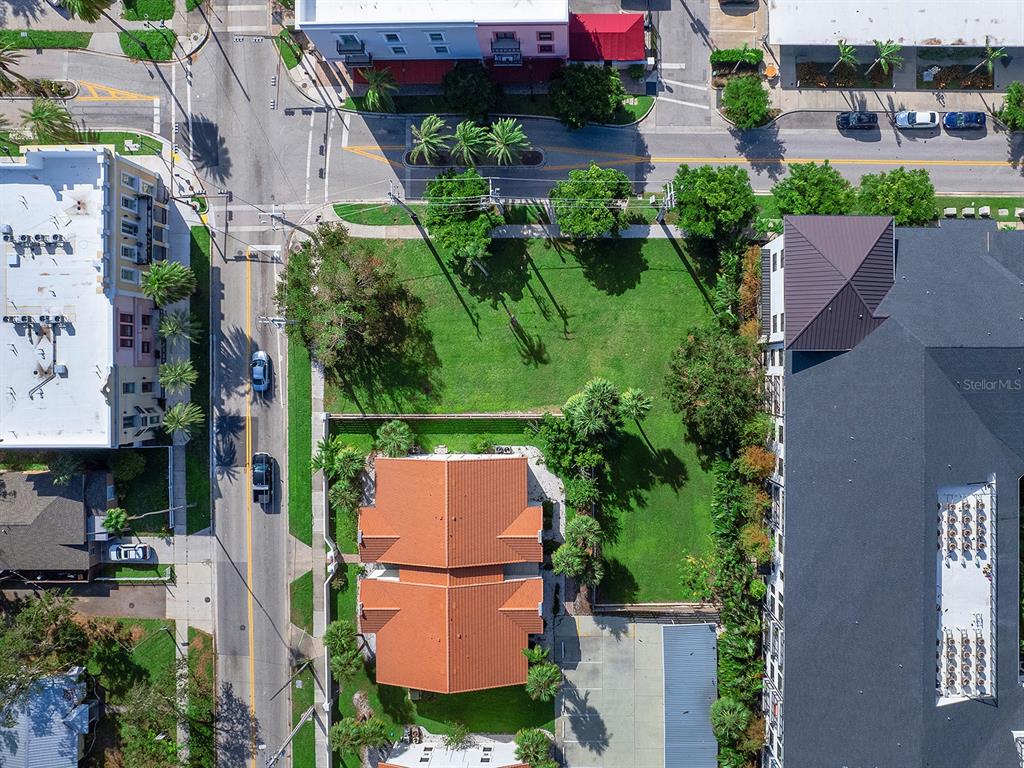 1575 & 1578 BLVD OF THE ARTS, SARASOTA, FL — photo 3 of 6