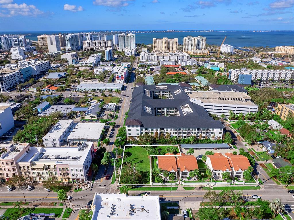 1575 & 1578 BLVD OF THE ARTS, SARASOTA, FL — photo 4 of 6