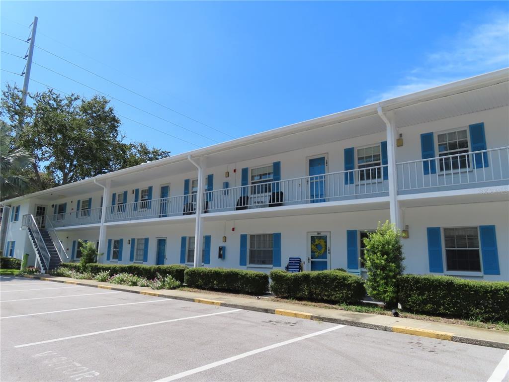 300 CLYDE LANE UNIT 207
