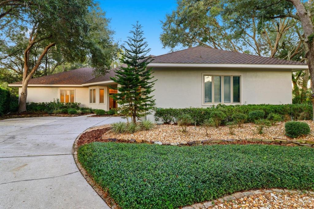 3255 N PINELAKE VILLAGE POINT