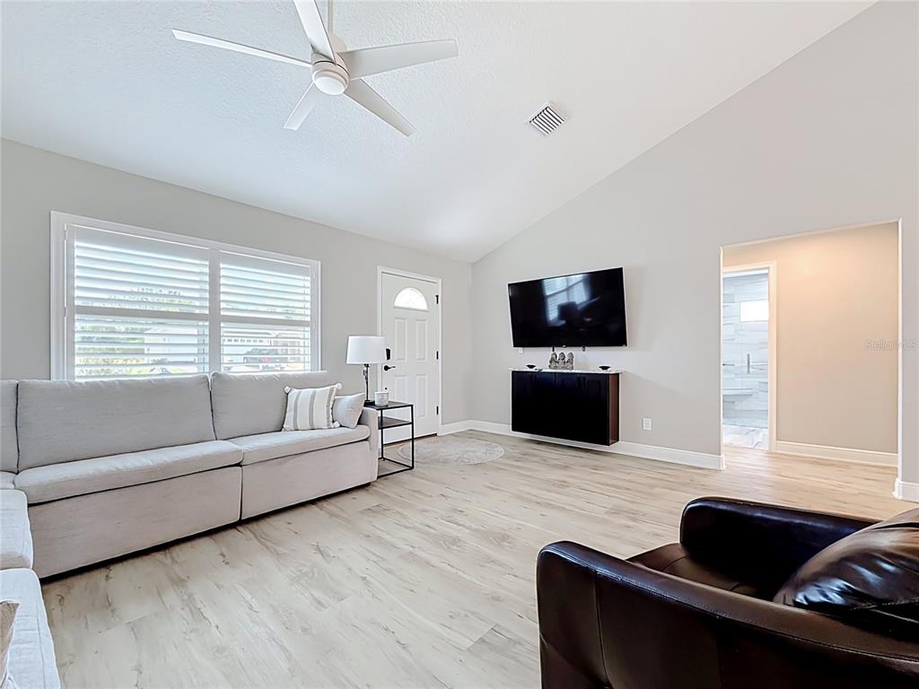 6425 SW 180TH CIRCLE, DUNNELLON, FL — photo 3 of 30