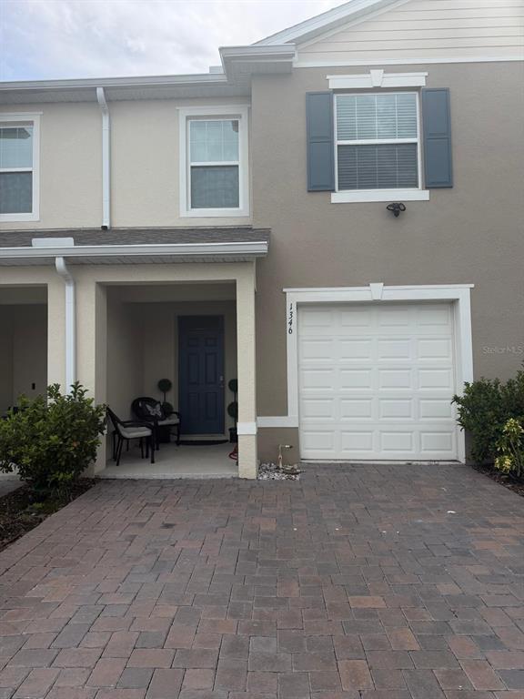 1346 ISLETA LOOP, KISSIMMEE, FL — photo 2 of 25
