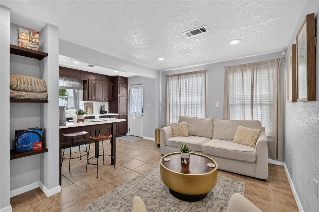 731 W PRINCETON STREET, ORLANDO, FL — photo 3 of 41