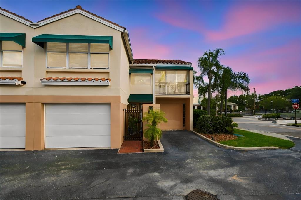 836 PADUA LANE, CLEARWATER, FL — photo 2 of 30