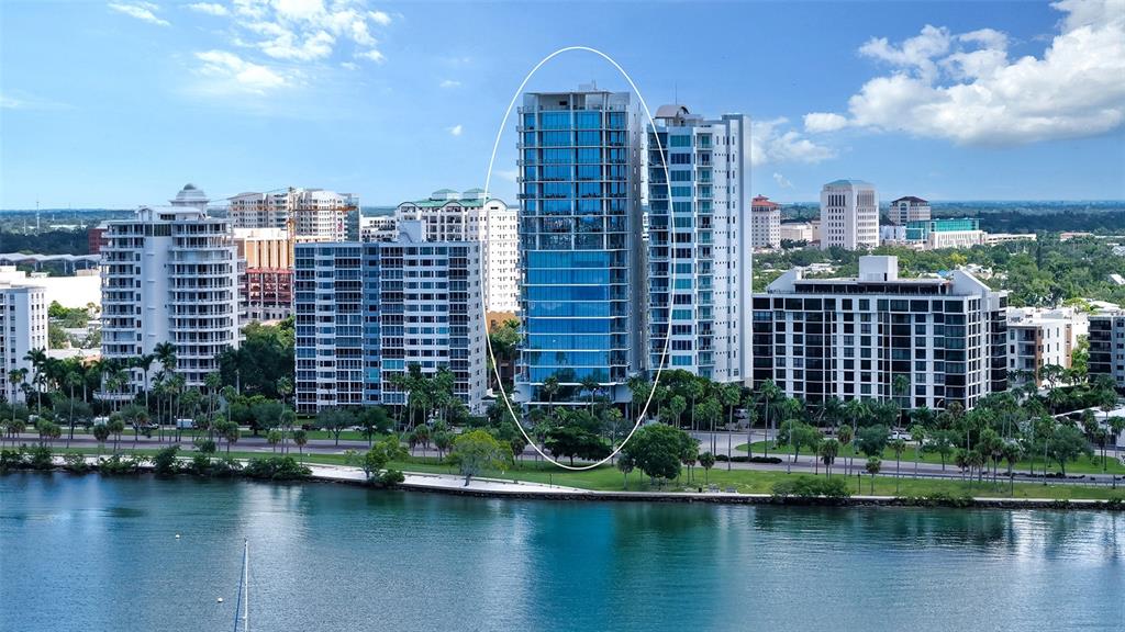 605 S GULFSTREAM AVENUE UNIT 13, SARASOTA, FL — photo 2 of 30