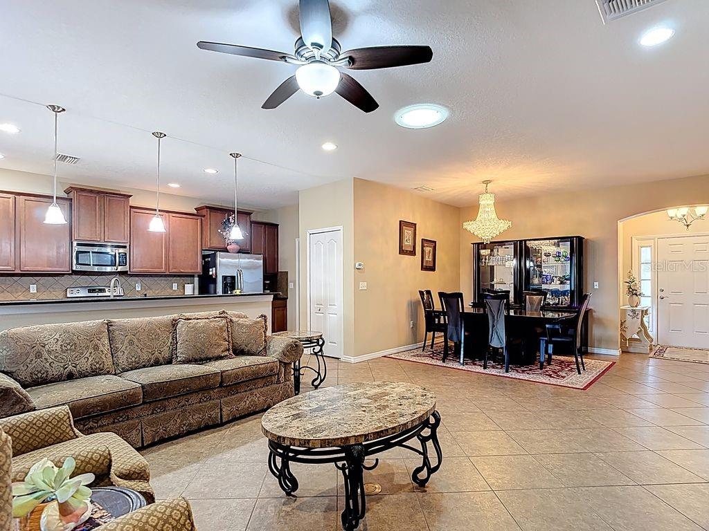 11213 KISKADEE CIRCLE, NEW PORT RICHEY, FL — photo 2 of 30