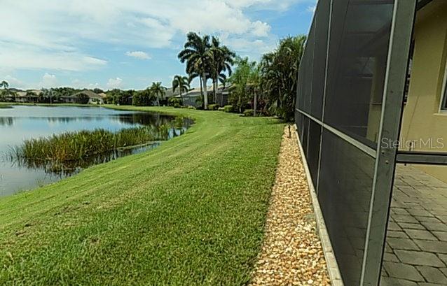 640 HONEYFLOWER LOOP, BRADENTON, FL — photo 2 of 30