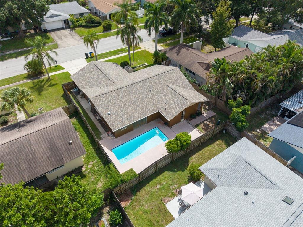 2374 COVINGTON DRIVE, CLEARWATER, FL — photo 5 of 30