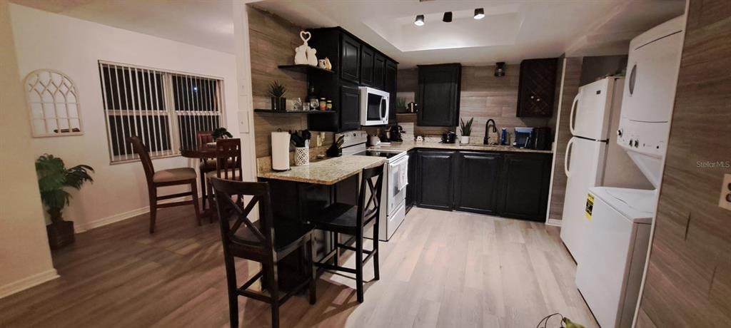 9801 TURF WAY UNIT 2, ORLANDO, FL — photo 3 of 19