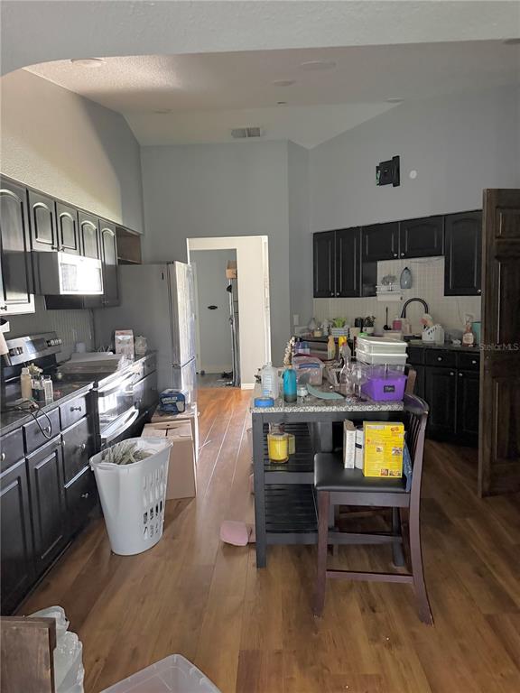 613 BERKLEY POINTE PASS, AUBURNDALE, FL — photo 2 of 13