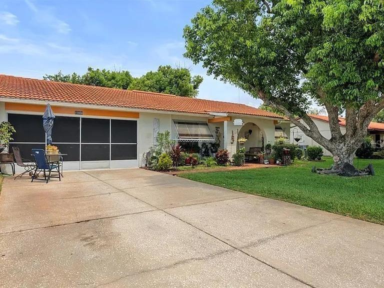 11404 STANSBERRY DRIVE