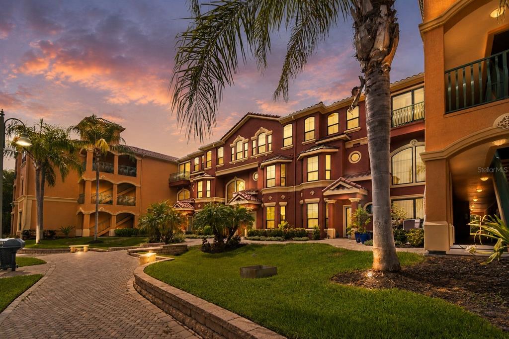 2717 VIA CIPRIANI UNIT 623A