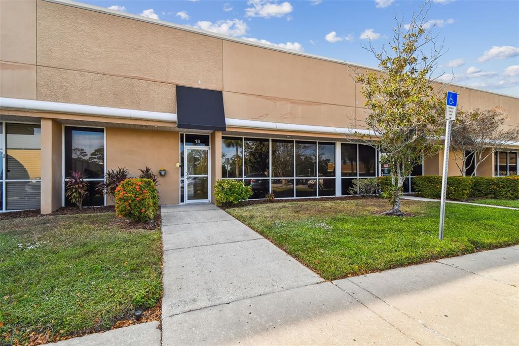 5404 HOOVER BOULEVARD UNIT 18