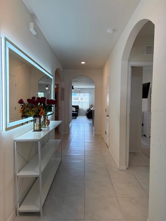 332 AUBURN GROVE CROSSING, AUBURNDALE, FL — photo 2 of 12