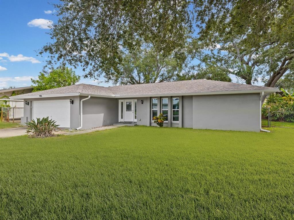 9633 PORTSIDE DRIVE, SEMINOLE, FL — photo 2 of 30