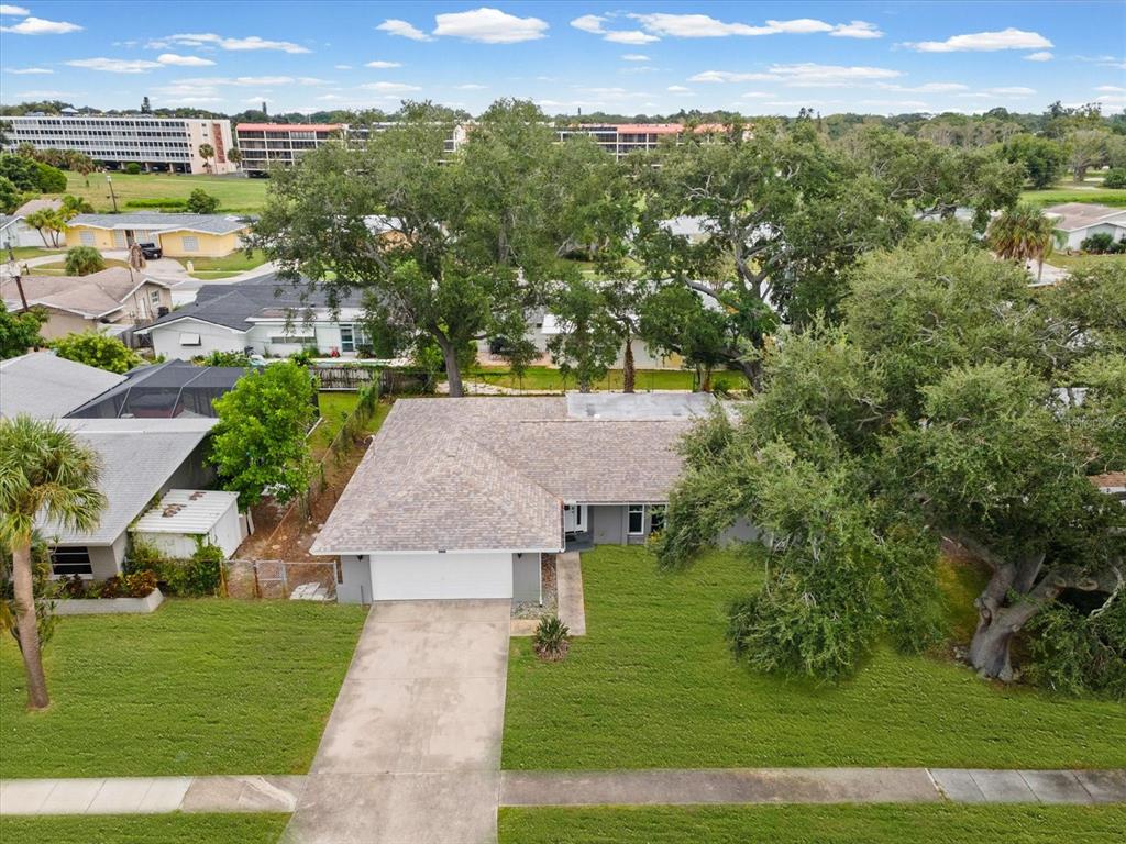 9633 PORTSIDE DRIVE, SEMINOLE, FL — photo 4 of 30
