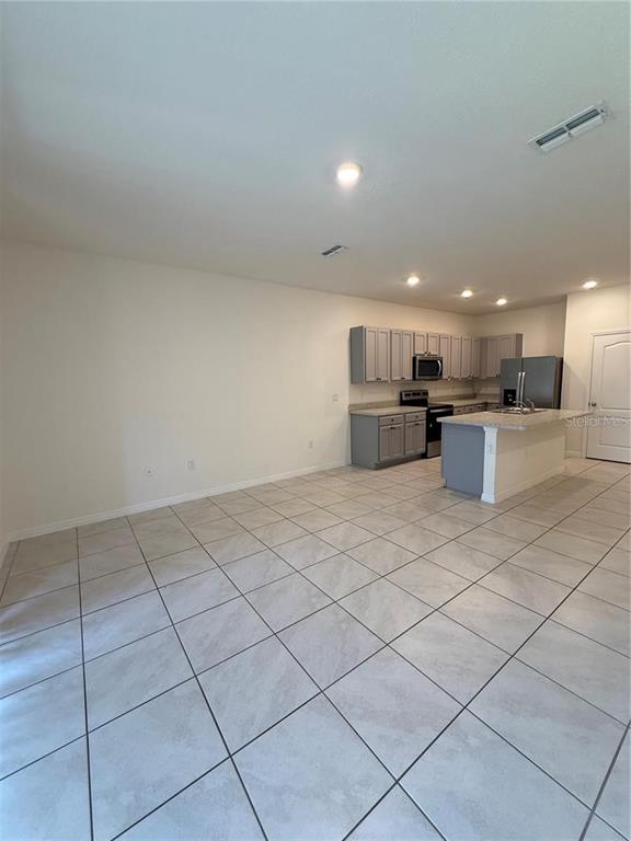 1264 YELLOW FINCH DRIVE, DAVENPORT, FL — photo 4 of 18