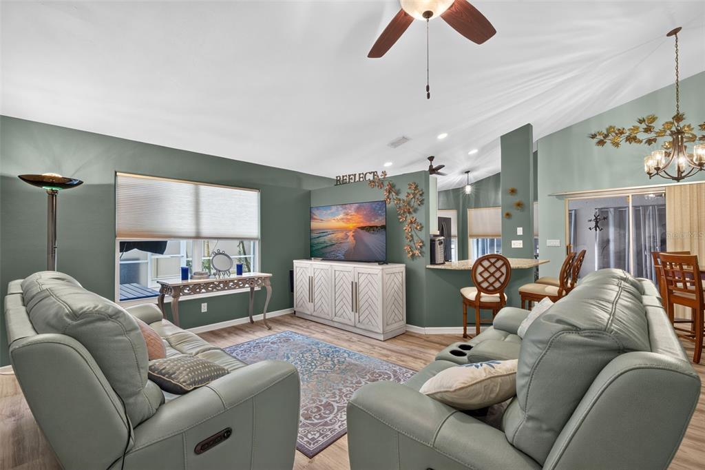 13690 WILLOW BRIDGE DRIVE, NORTH FORT MYERS, FL — photo 4 of 30